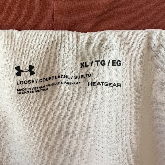 Under Armor Athletic Shorts Heat Gear with Attached… - Picture 11 of 11